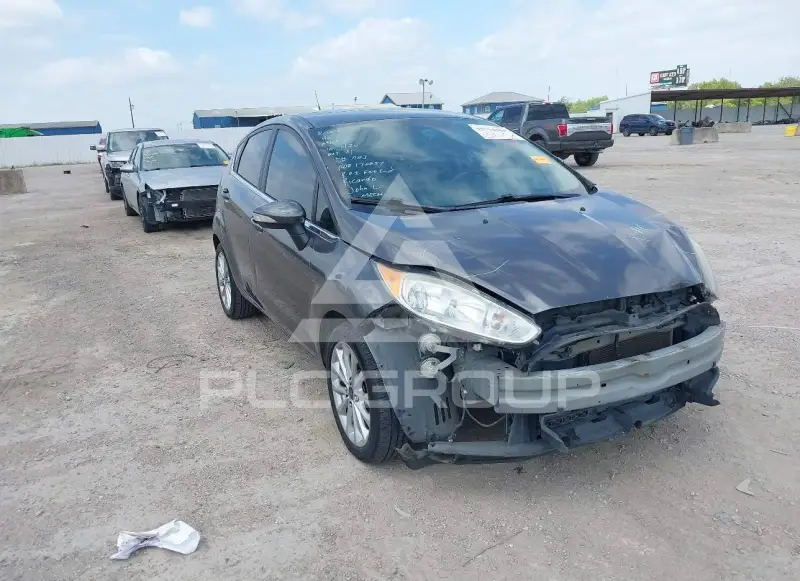 2017 Ford FIESTA фото