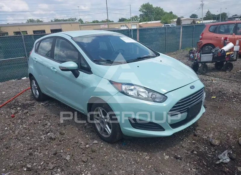 2017 Ford FIESTA фото