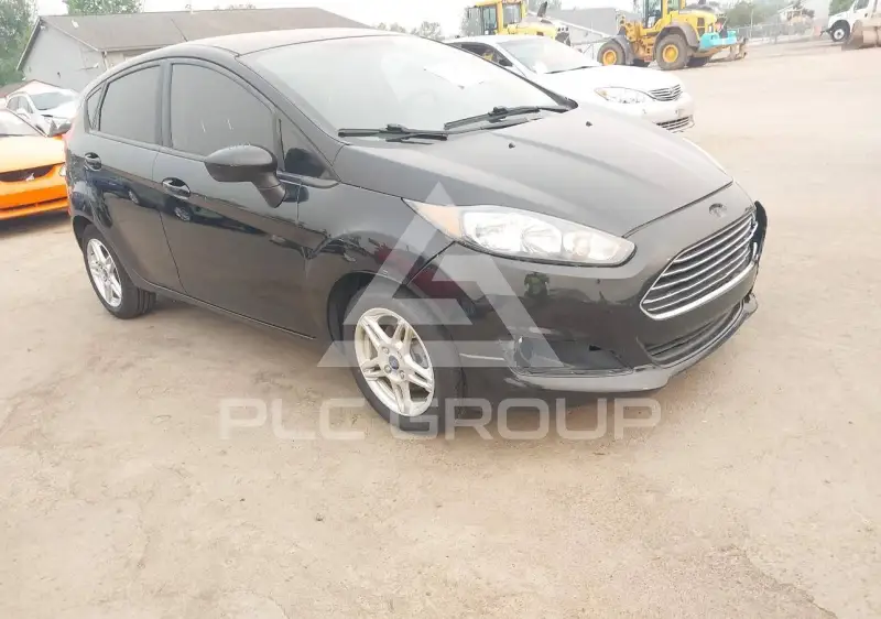 2017 Ford FIESTA фото