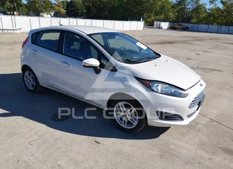 2017 Ford FIESTA photo