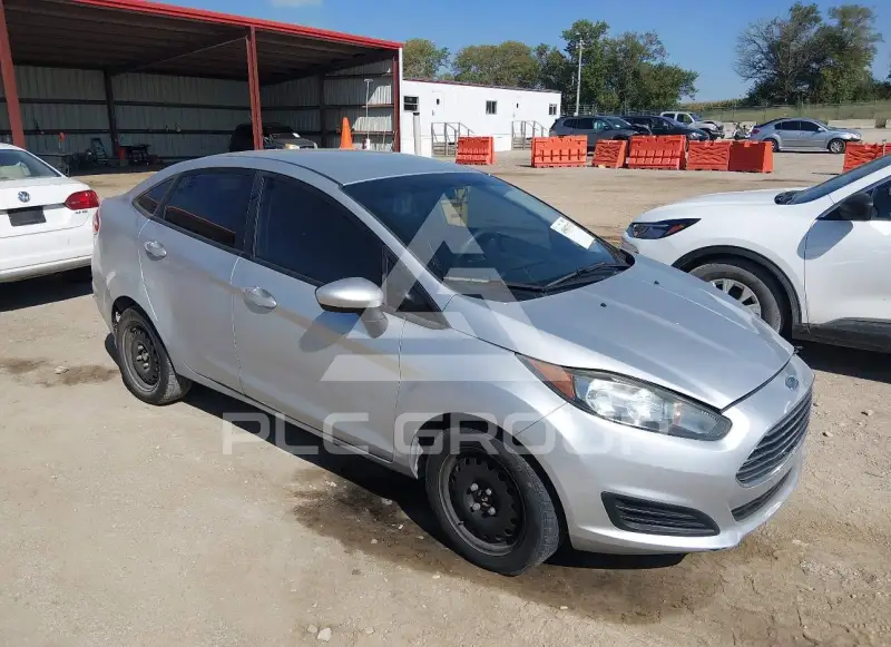 2017 Ford FIESTA фото