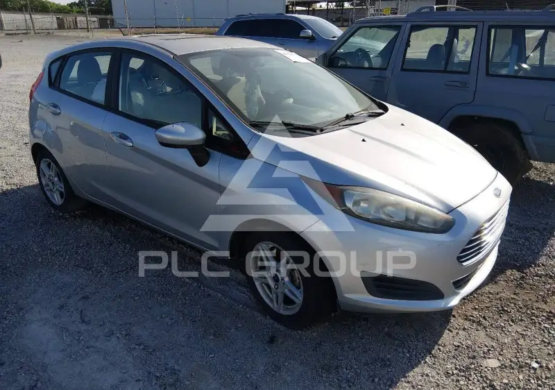 2017 Ford FIESTA фото
