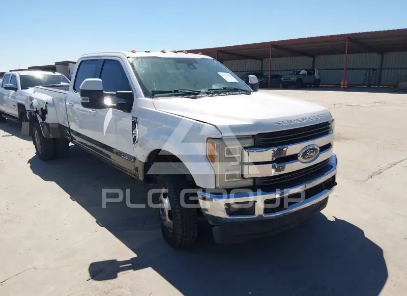 2017 Ford F-350 фото