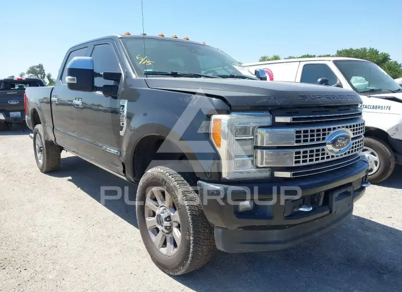 2017 Ford F-350 фото