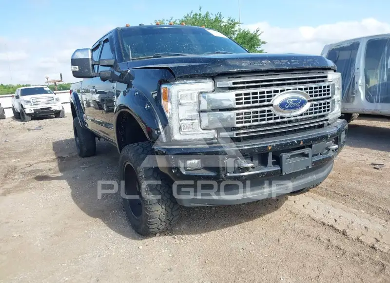 2017 Ford F-350 photo