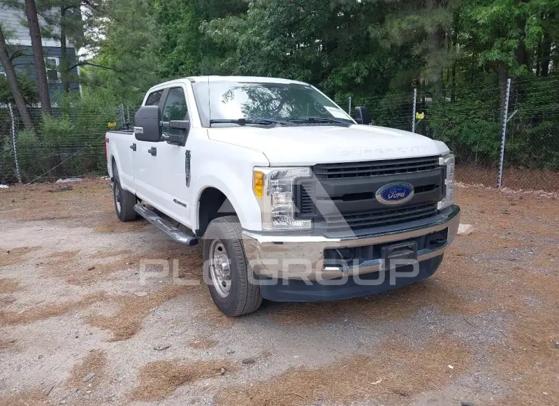 2017 Ford F-350 фото