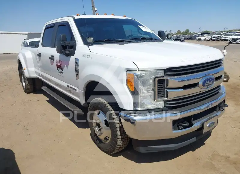 2017 Ford F-350 фото