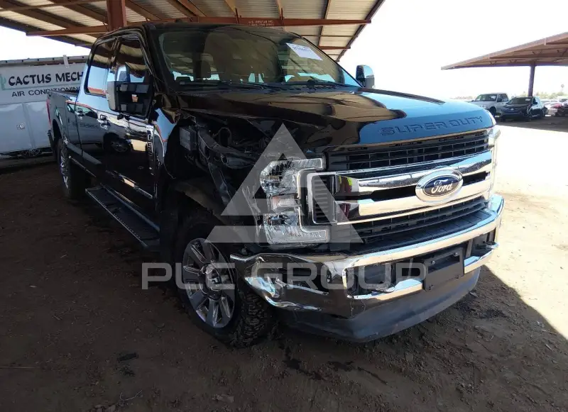 2017 Ford F-350 photo
