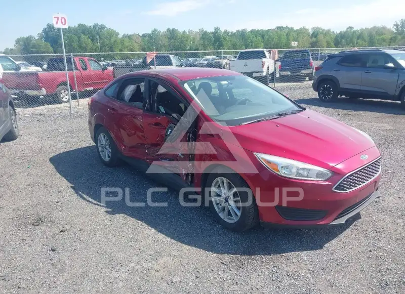 2017 Ford FOCUS фото