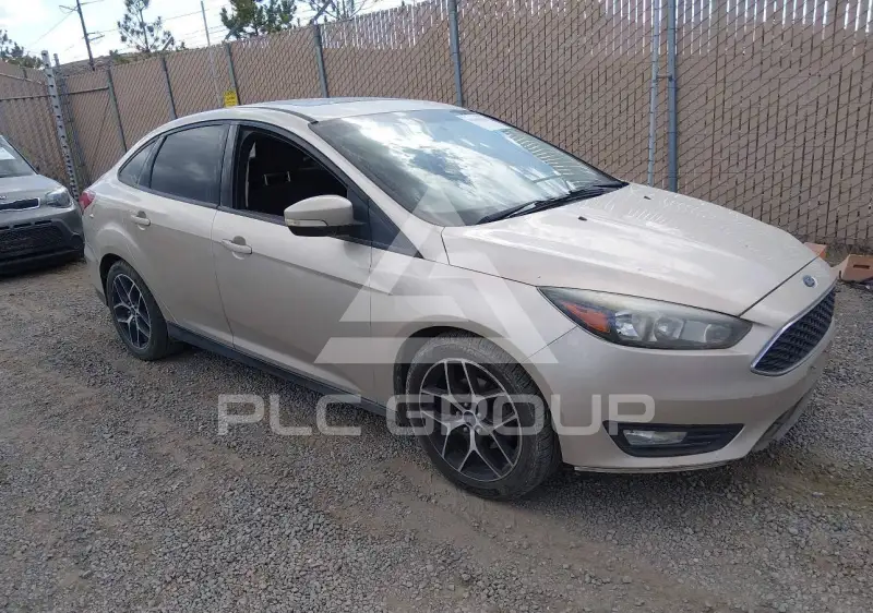 2017 Ford FOCUS фото