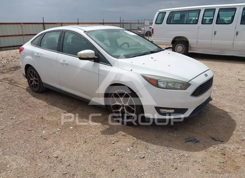 2017 Ford FOCUS фото