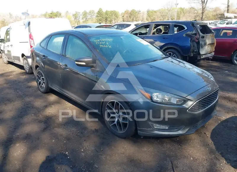 2017 Ford FOCUS photo