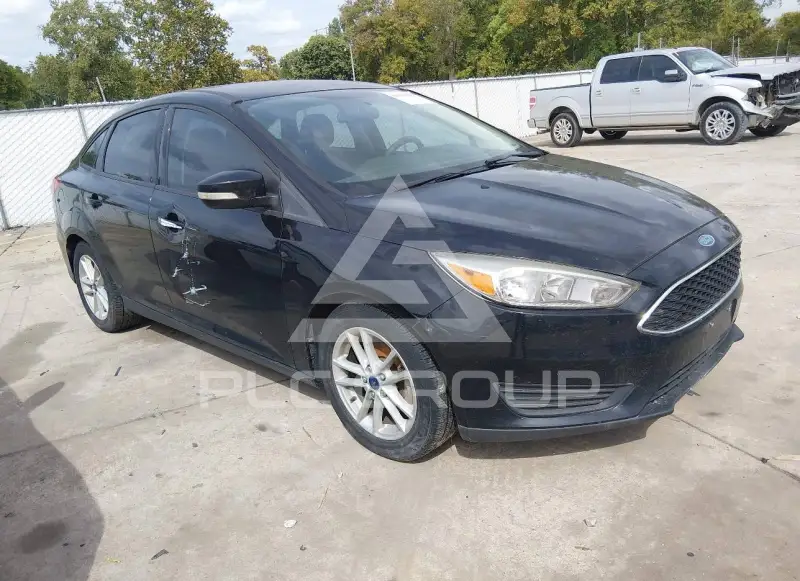 2017 Ford FOCUS фото