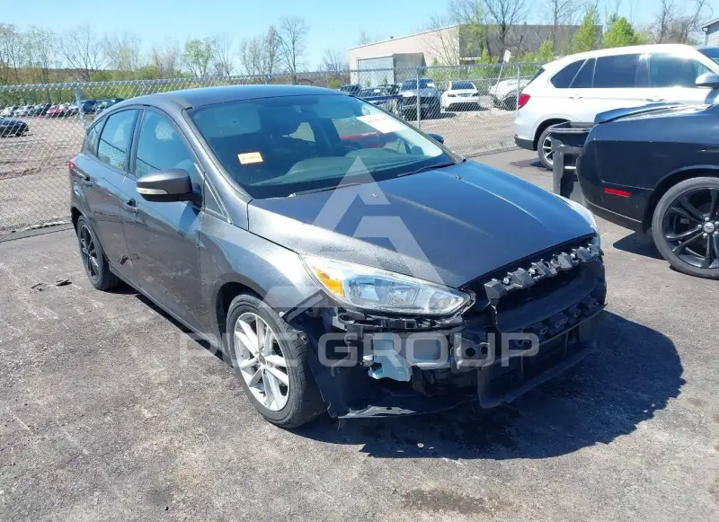 2017 Ford FOCUS фото