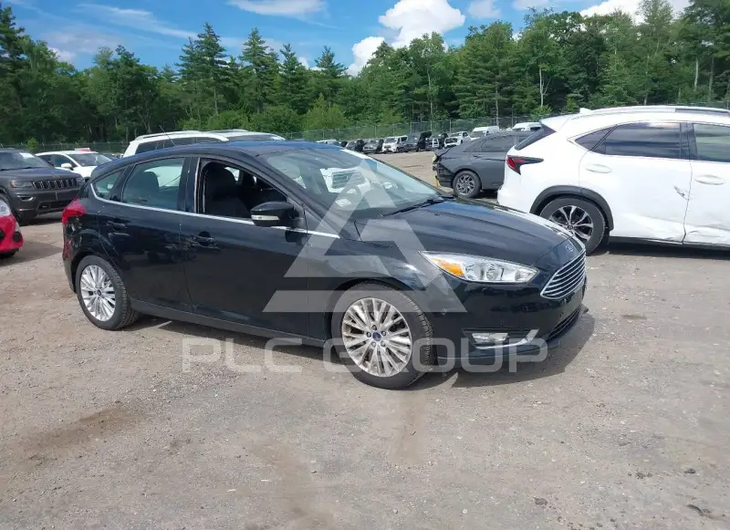 2017 Ford FOCUS photo