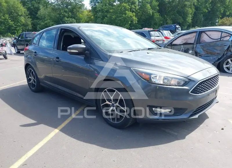 2017 Ford FOCUS фото