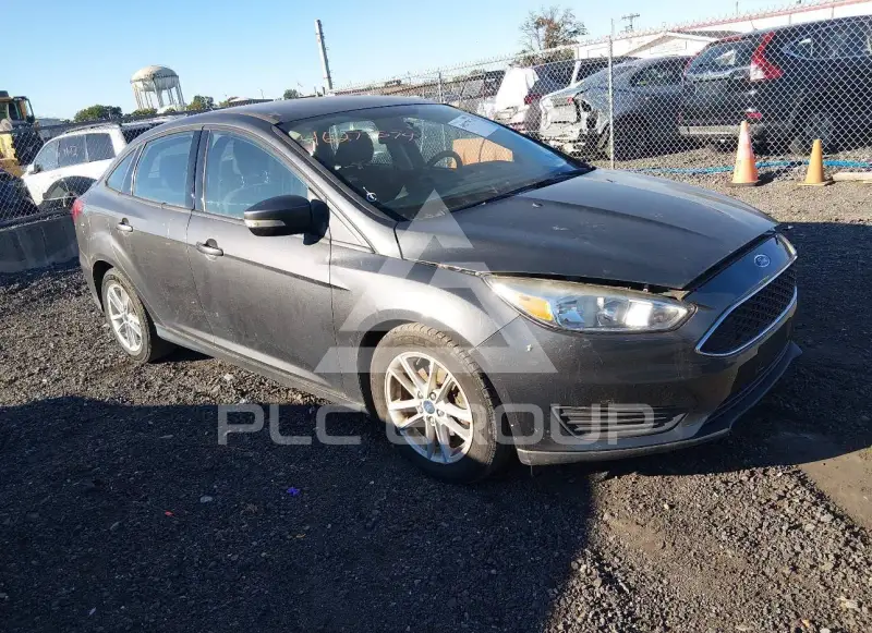 2017 Ford FOCUS фото