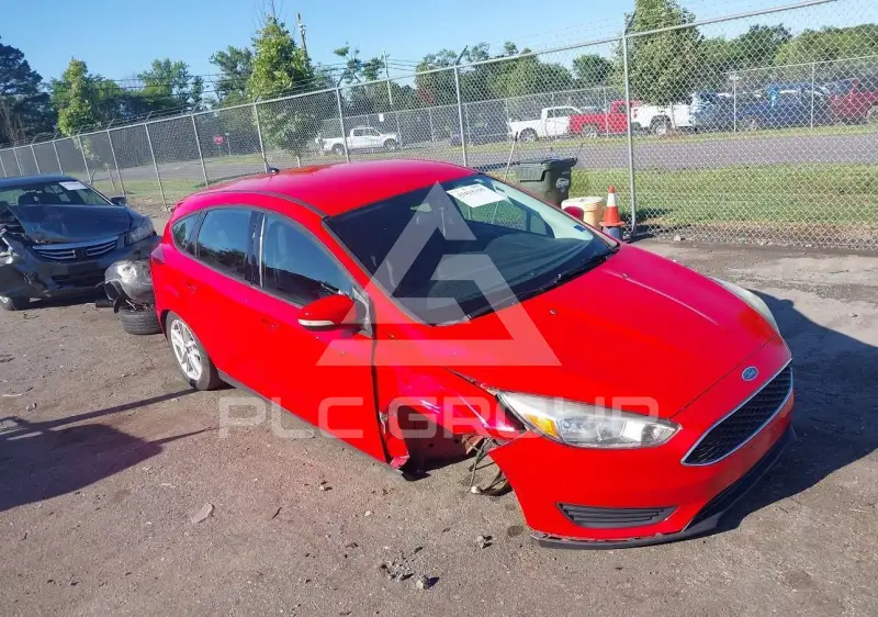 2017 Ford FOCUS photo