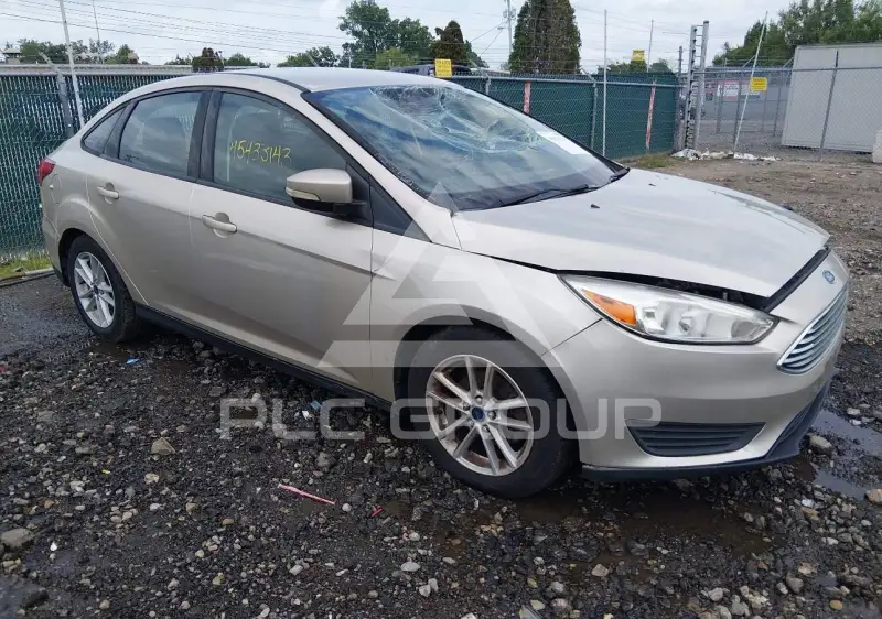 2017 Ford FOCUS photo