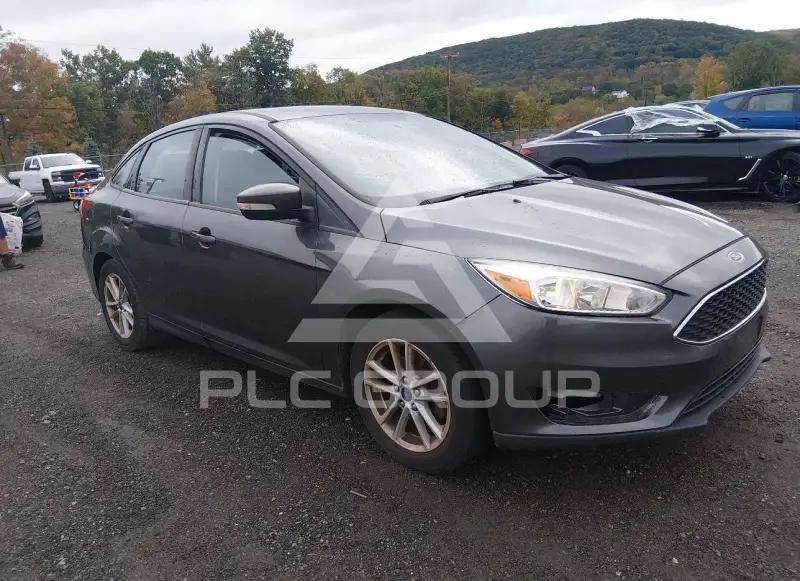 2017 Ford FOCUS фото
