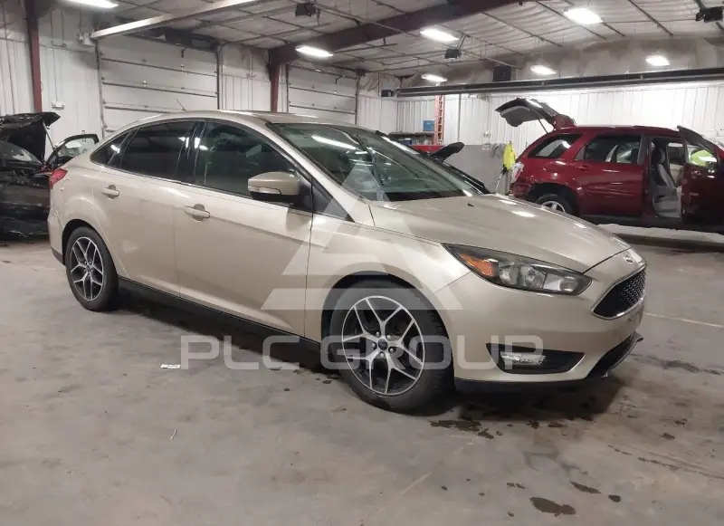 2017 Ford FOCUS фото