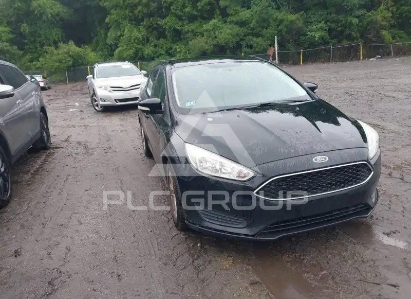 2017 Ford FOCUS фото