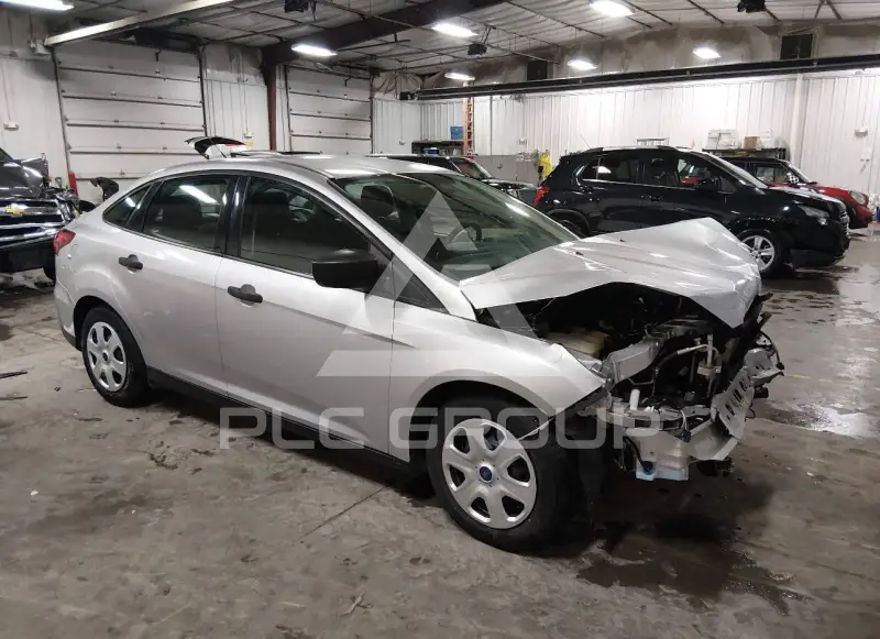 2017 Ford FOCUS фото