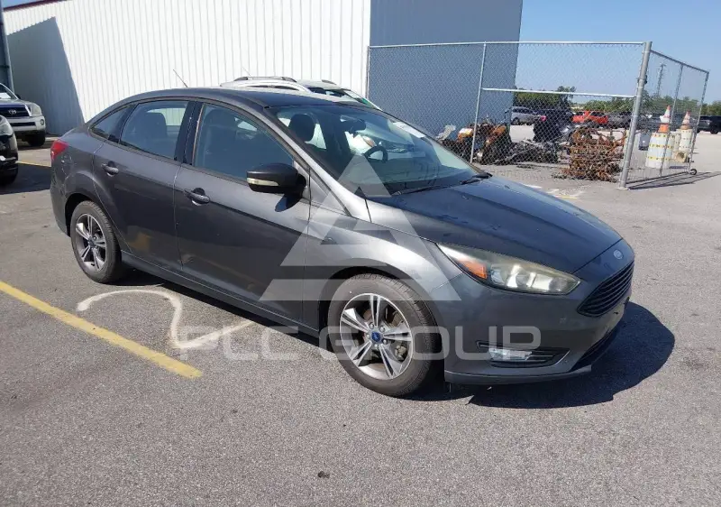 2017 Ford FOCUS фото