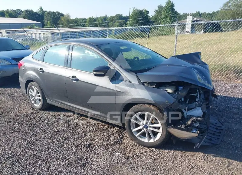 2017 Ford FOCUS фото