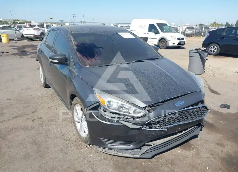 2017 Ford FOCUS фото