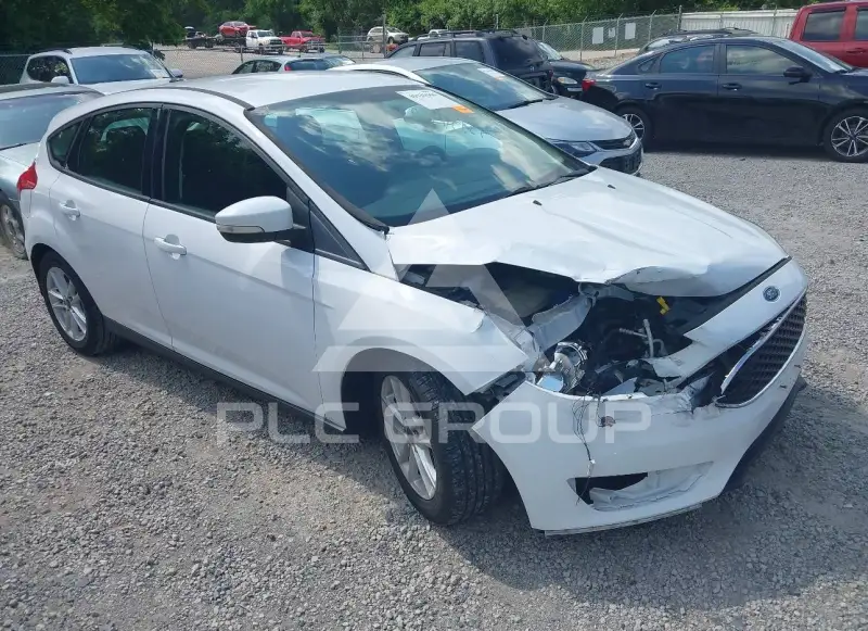 2017 Ford FOCUS фото