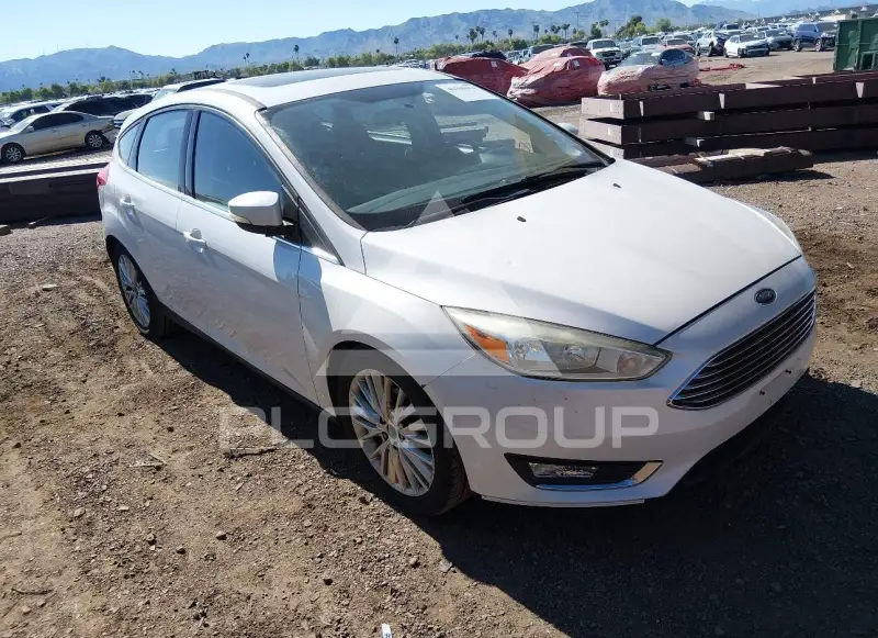 2017 Ford FOCUS фото