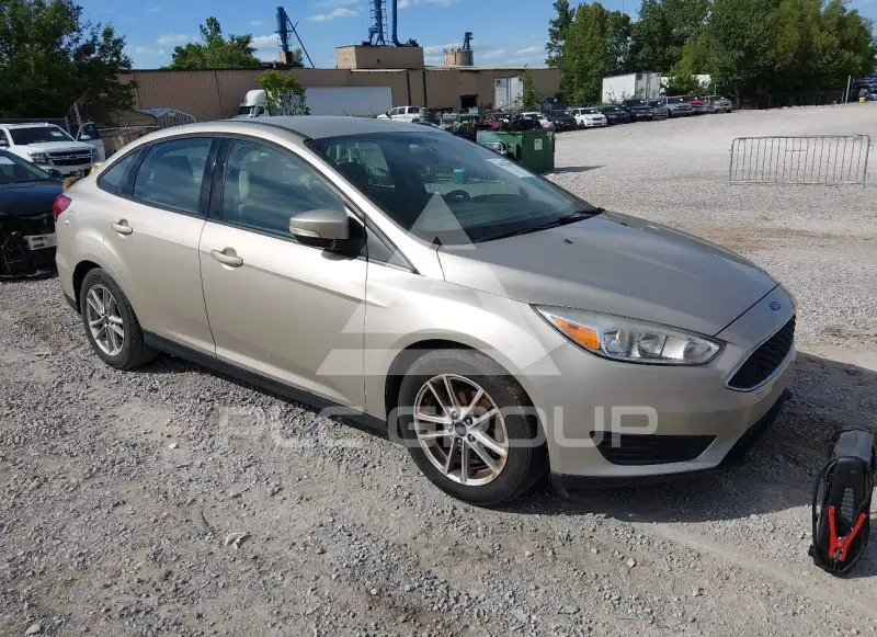 2017 Ford FOCUS фото