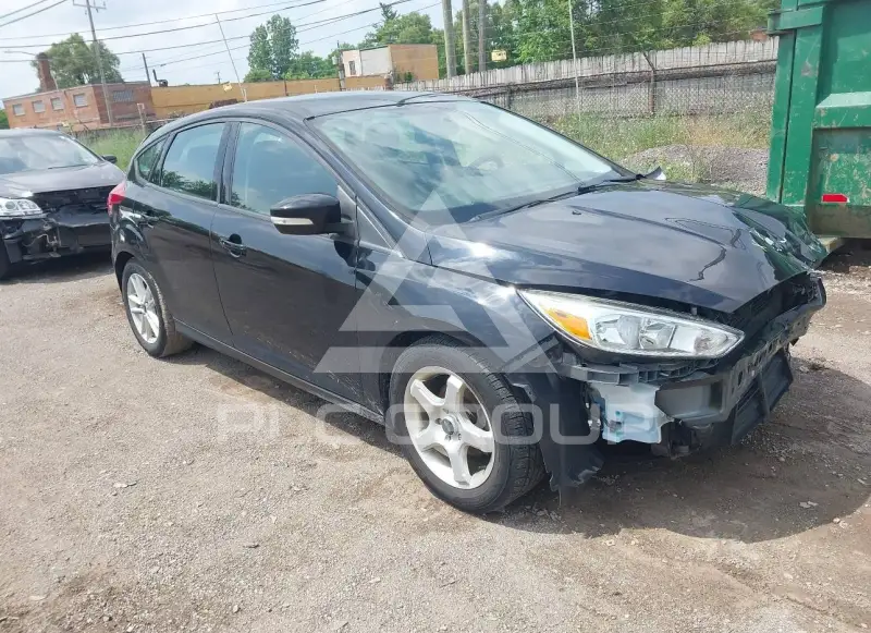 2017 Ford FOCUS фото