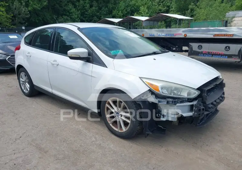 2017 Ford FOCUS фото