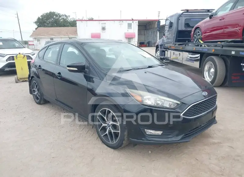2017 Ford FOCUS фото
