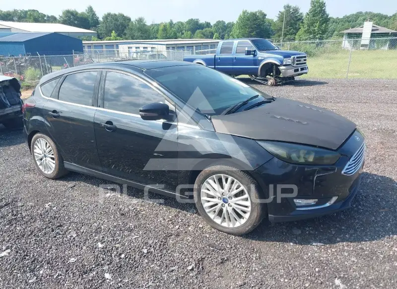 2017 Ford FOCUS фото