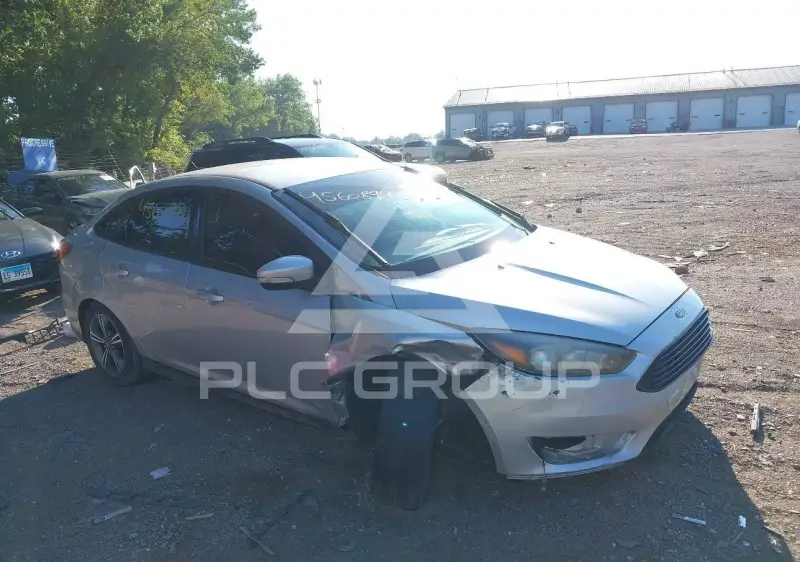 2017 Ford FOCUS photo
