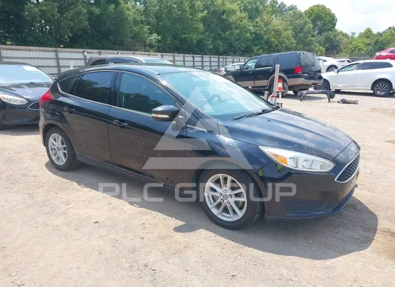 2017 Ford FOCUS photo
