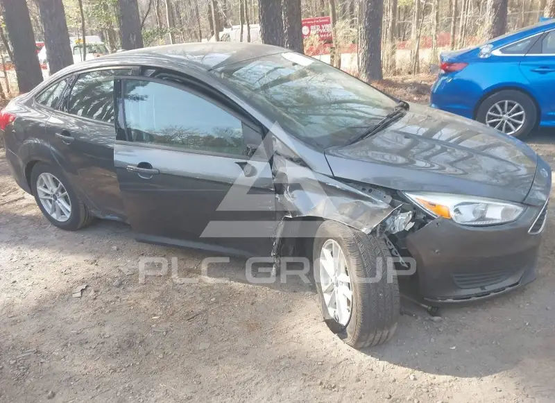 2017 Ford FOCUS фото