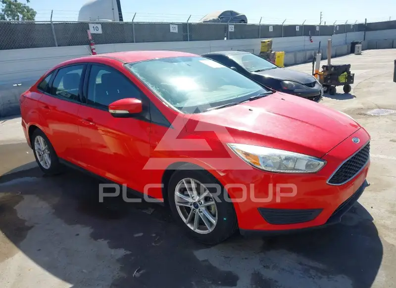 2017 Ford FOCUS фото