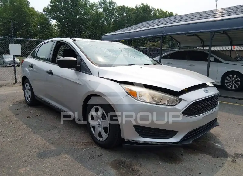 2017 Ford FOCUS фото