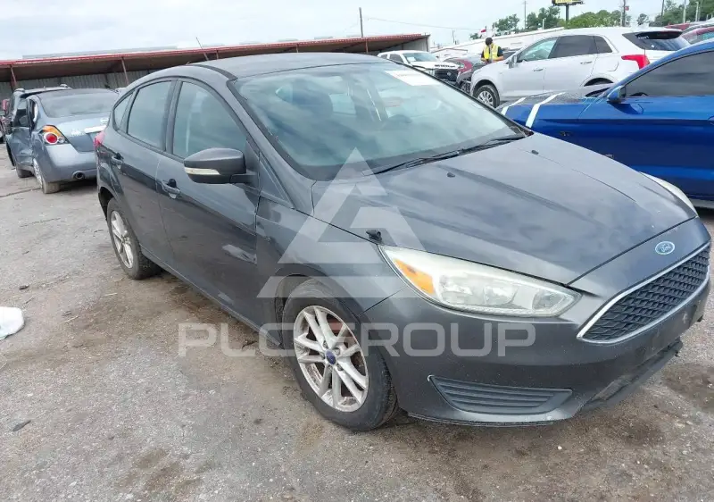 2017 Ford FOCUS photo