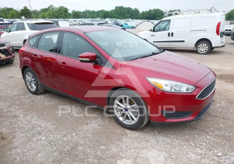 2017 Ford FOCUS photo