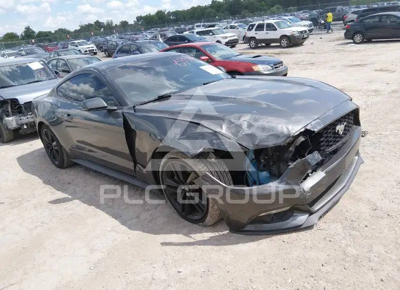 2017 Ford MUSTANG photo
