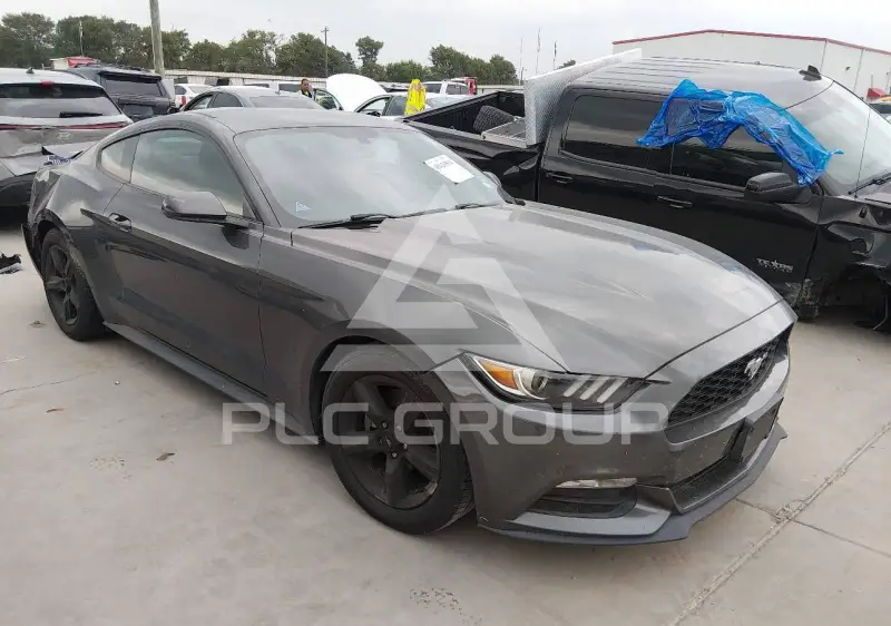 2017 Ford MUSTANG photo