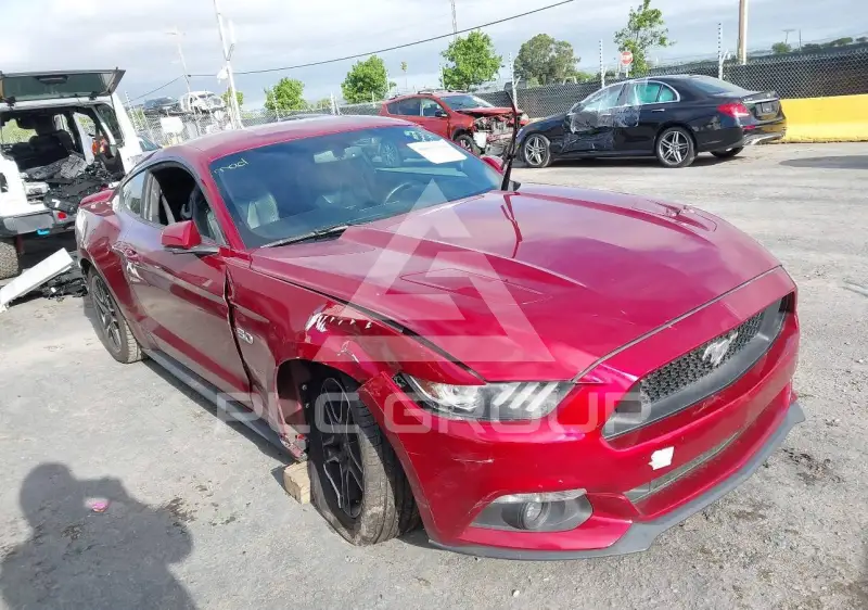 2017 Ford MUSTANG photo