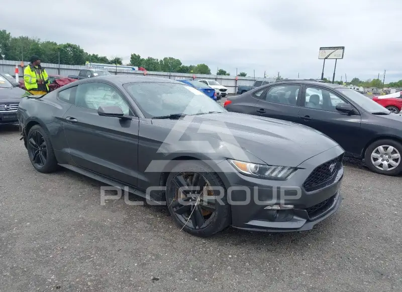 2017 Ford MUSTANG photo