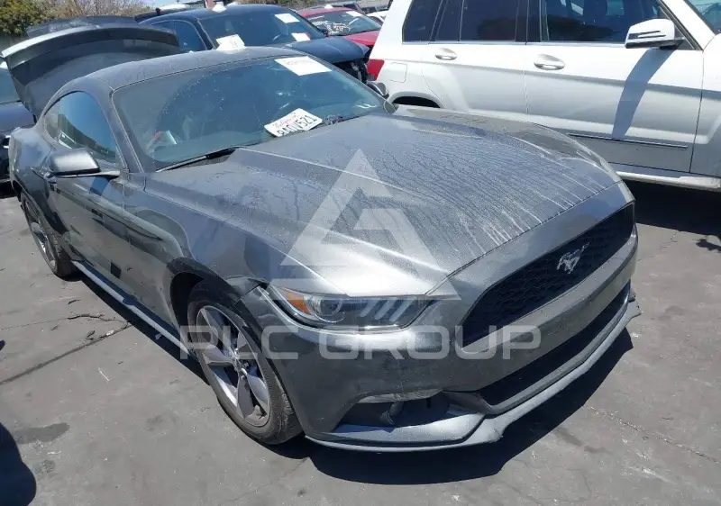 2017 Ford MUSTANG фото