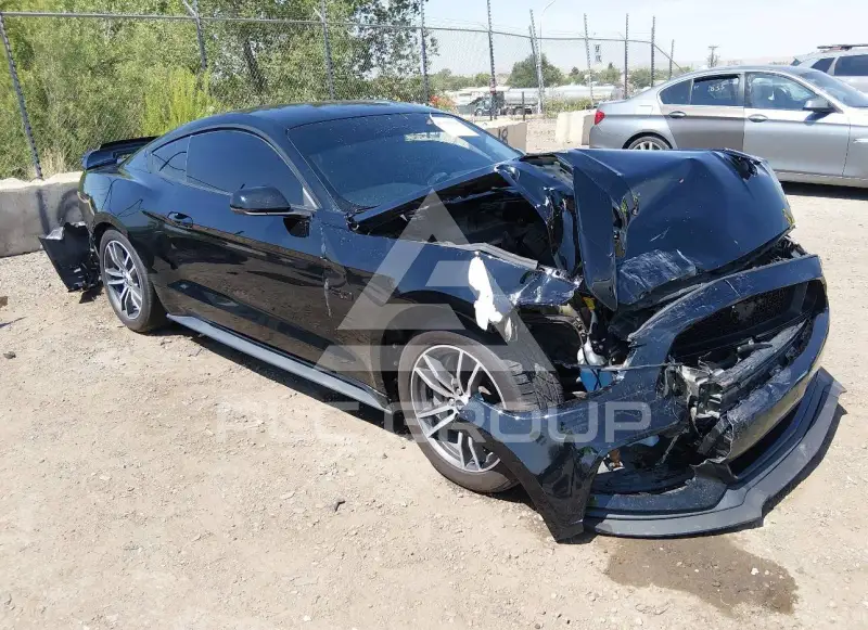 2017 Ford MUSTANG фото